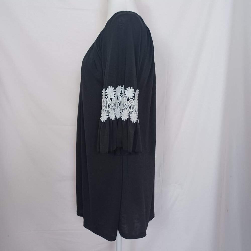 Win Win Ruffle Sleeve Tunic - Picture 5 of 9
